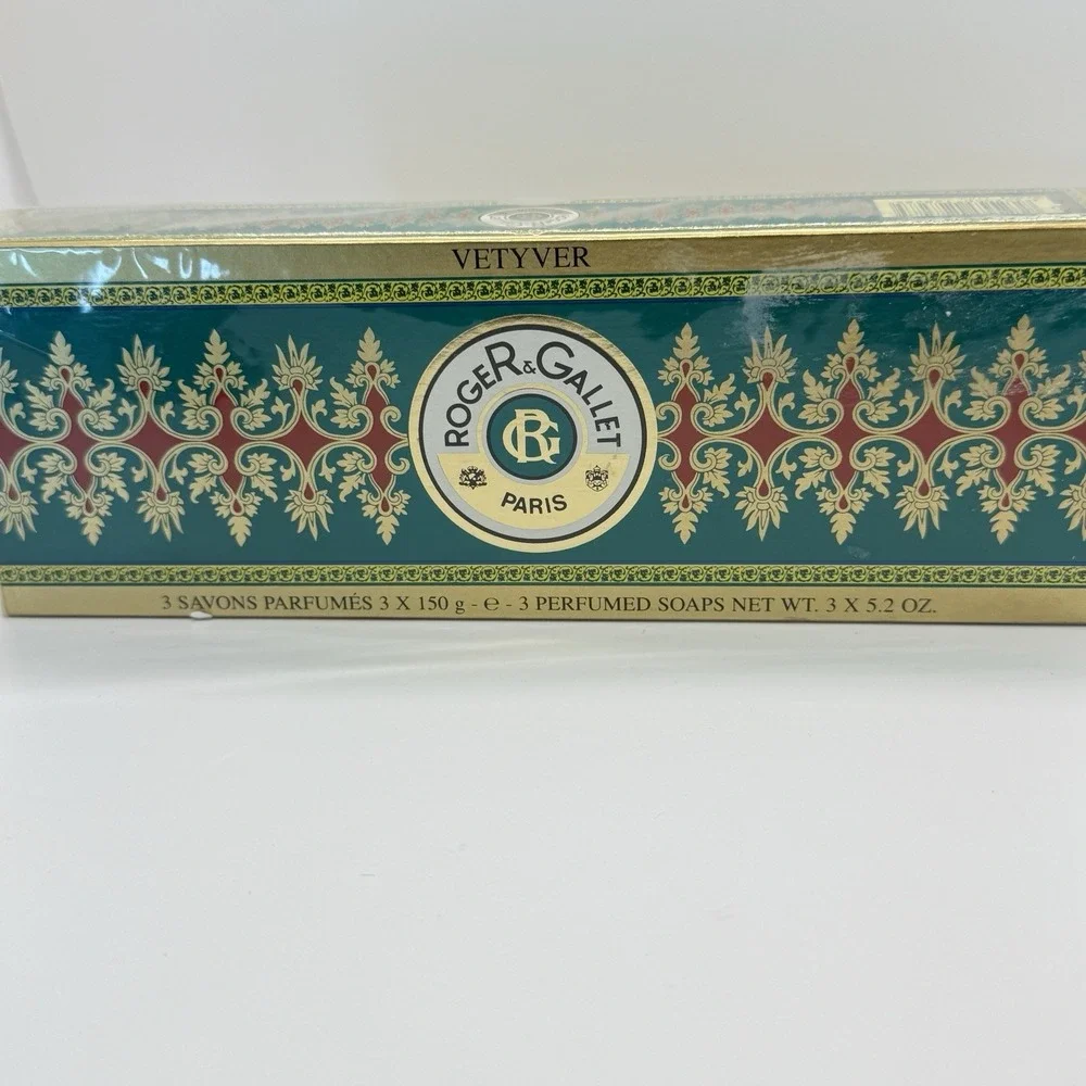 Roger & Gallet ships business